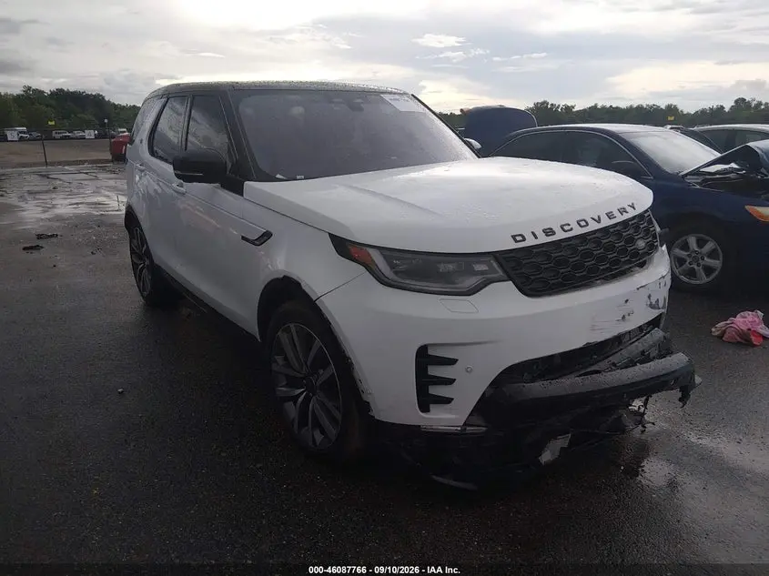 2022 Land Rover Discovery P360 S R-Dynamic