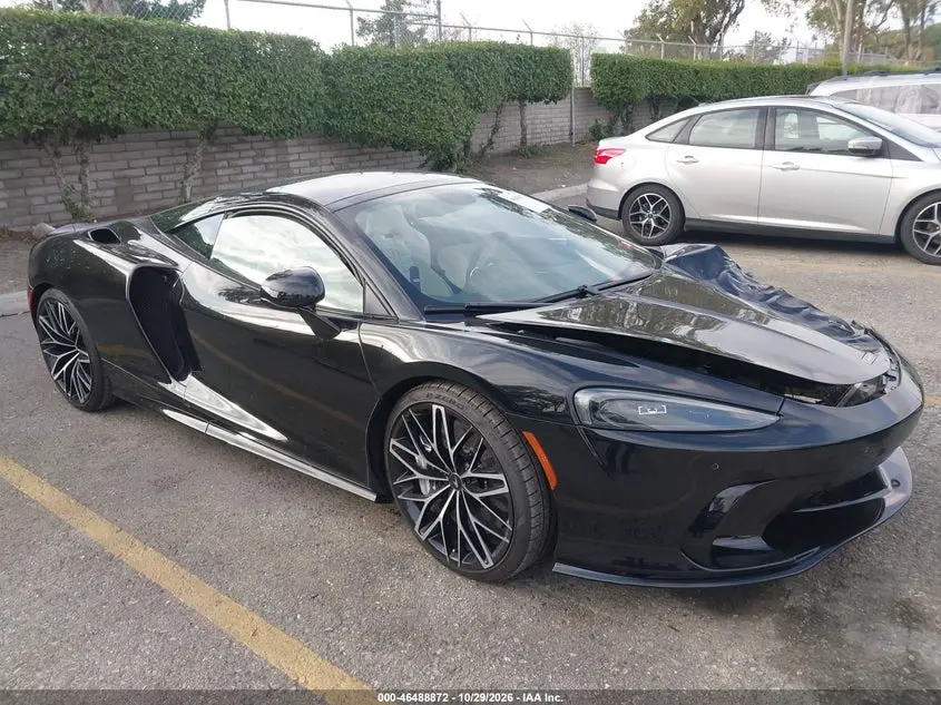 2026 Mclaren GTS Performance/Techlux