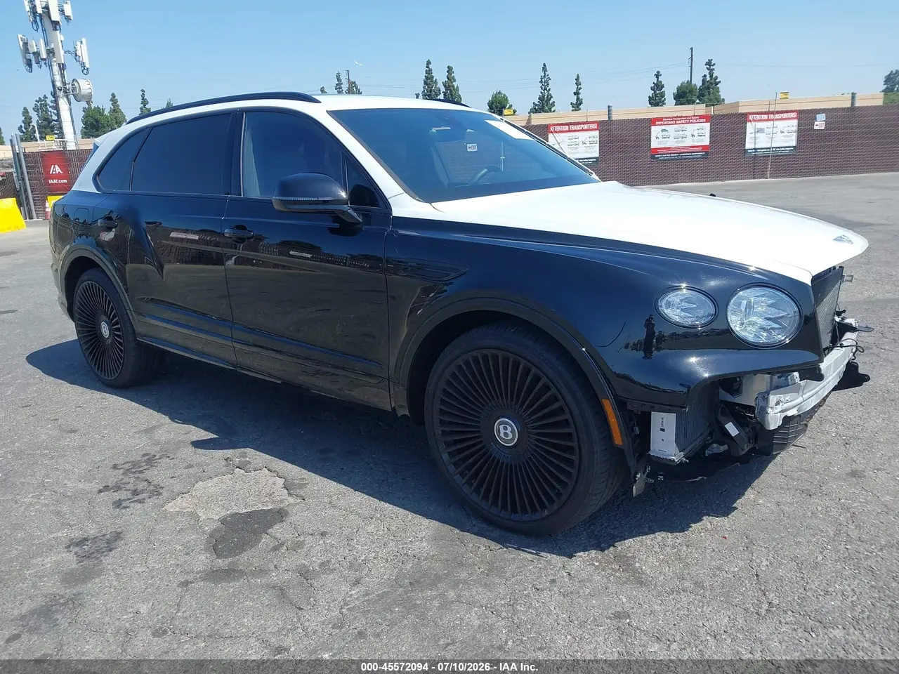 2023 Bentley Bentayga Azure/Azure First Edition