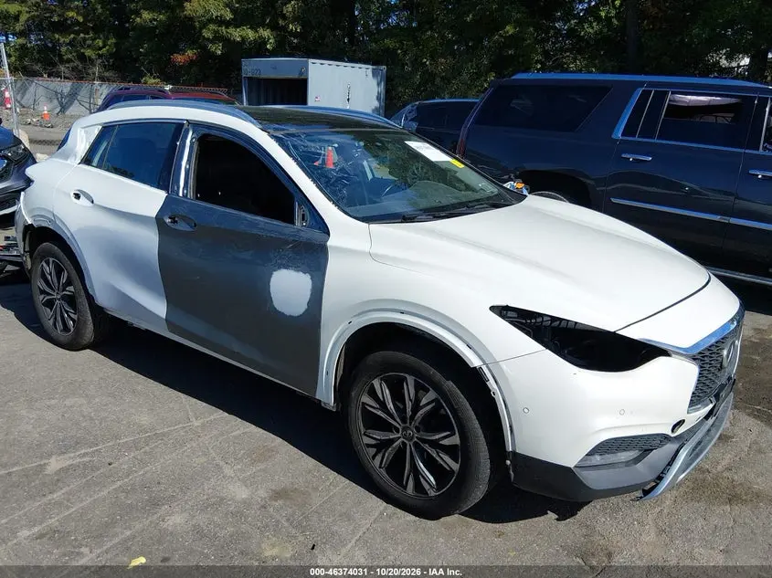2018 Infiniti Qx30 Essential