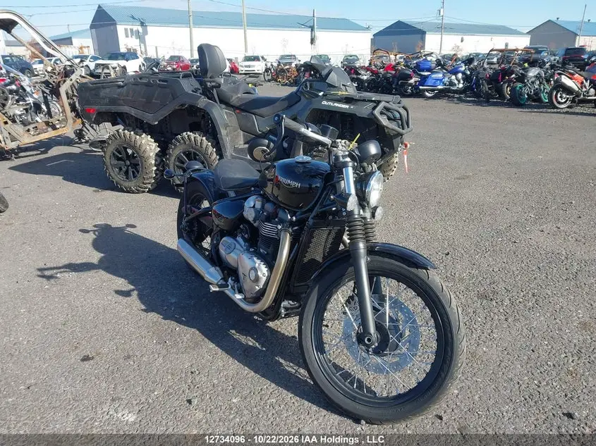 2020 Triumph Motorcycle Bonneville Bobber