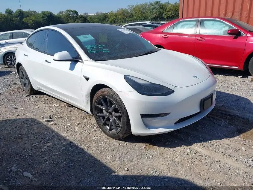 2023 Tesla 3