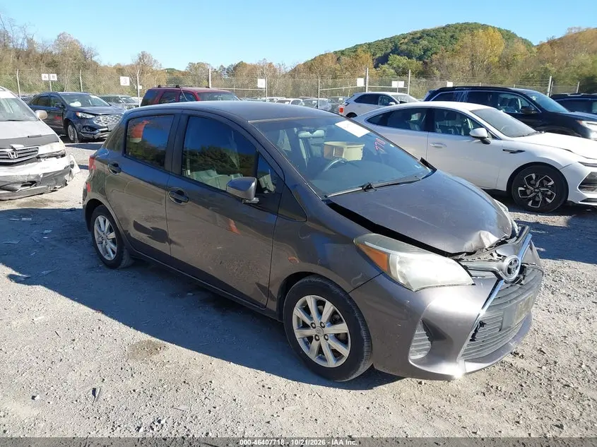 2015 Toyota Yaris LE