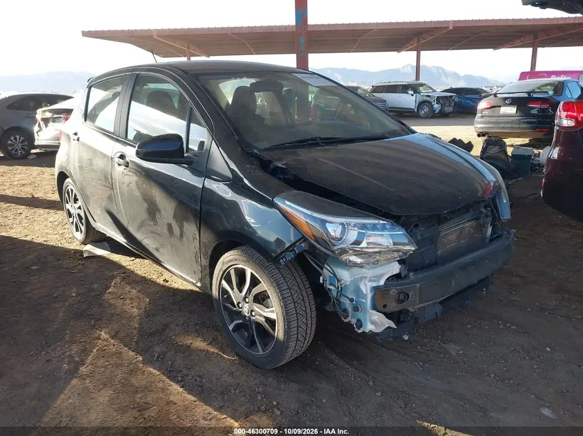 2015 Toyota Yaris SE