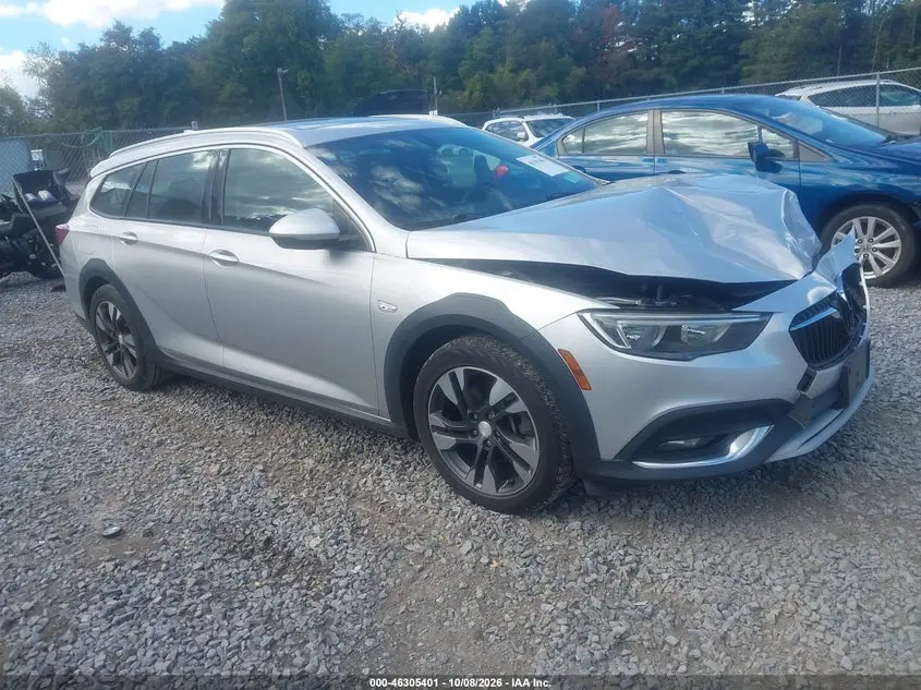 2018 Buick Regal Tourx Essence