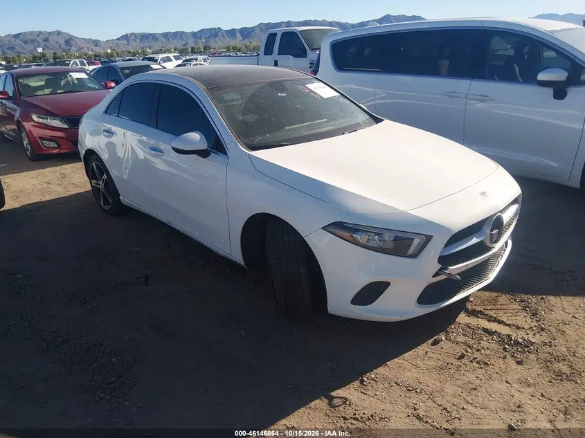 2021 Mercedes-Benz A 220 4MATIC