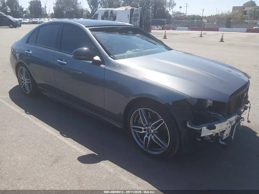 2025 Mercedes-Benz AMG C 43 4MATIC