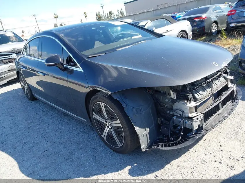 2023 Mercedes-Benz Eqs 450+