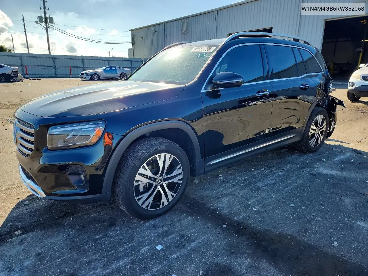2024 Mercedes-Benz GLB 250