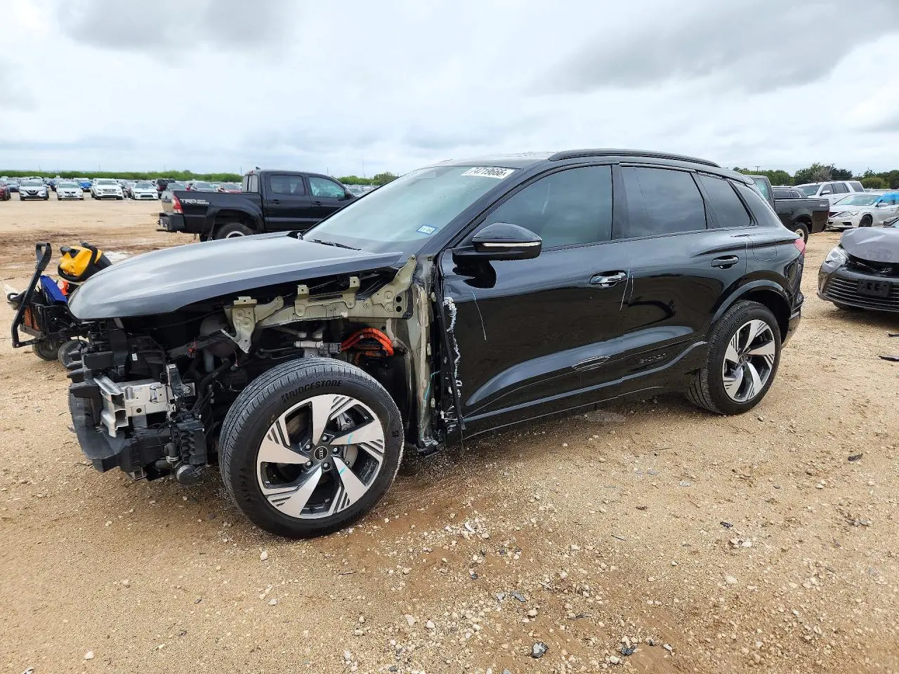 2025 Audi Q6 e-tron Premium Plus
