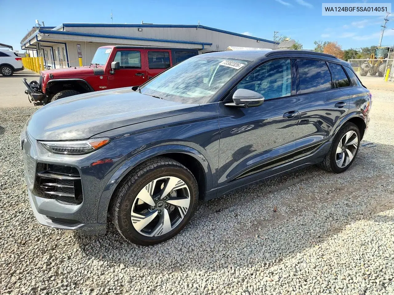 2025 Audi Q6 e-tron Premium Plus