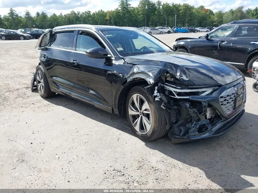 2024 Audi Q8 e-tron Premium Plus quattro