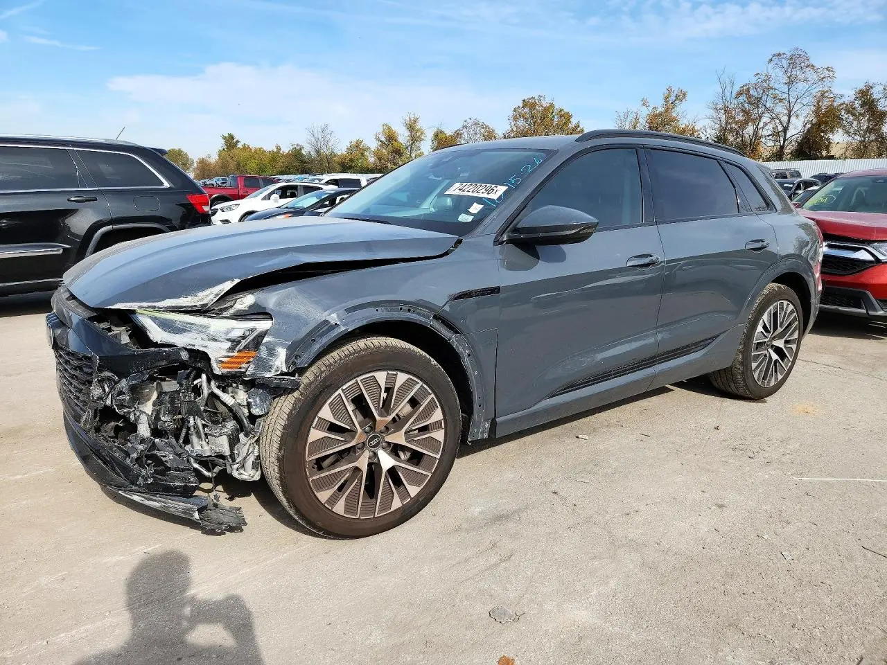 2024 Audi Q8 e-tron Prestige
