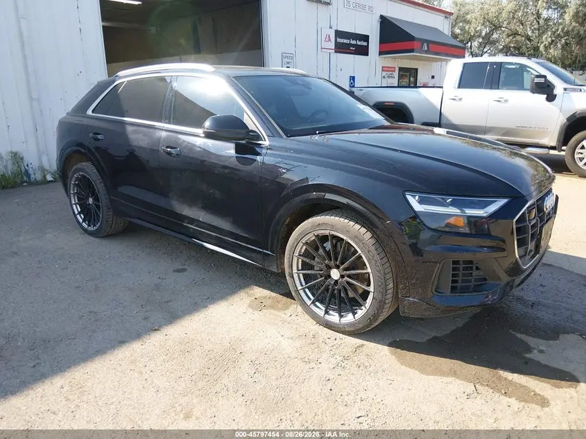 2019 Audi Q8 55 Premium