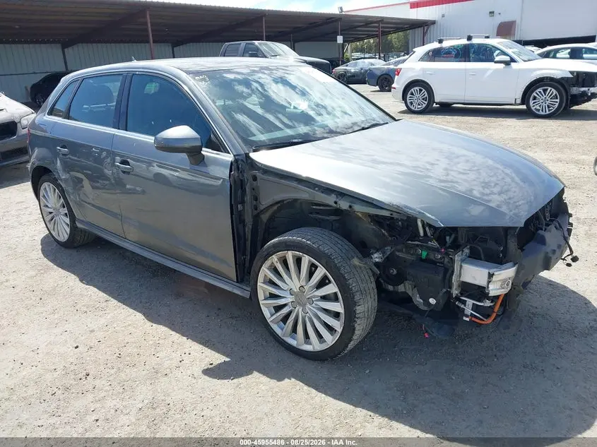 2016 Audi A3 e-tron 1.4T Premium