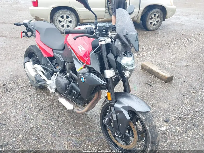 2024 BMW F 900 R
