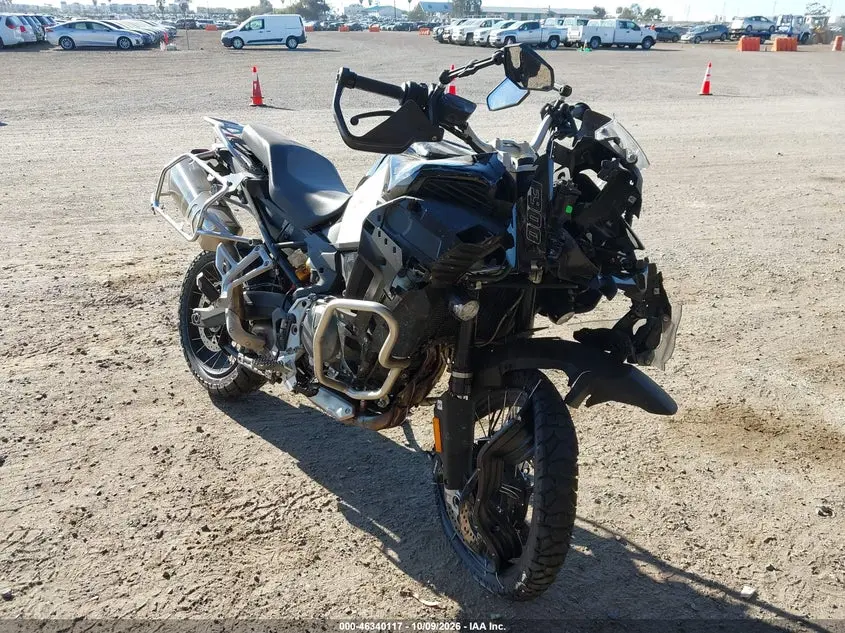 2024 BMW F 900 GS Adventure