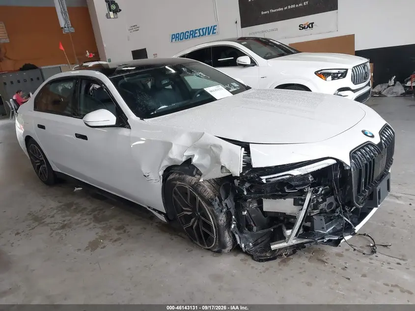 2026 BMW 740i xDrive