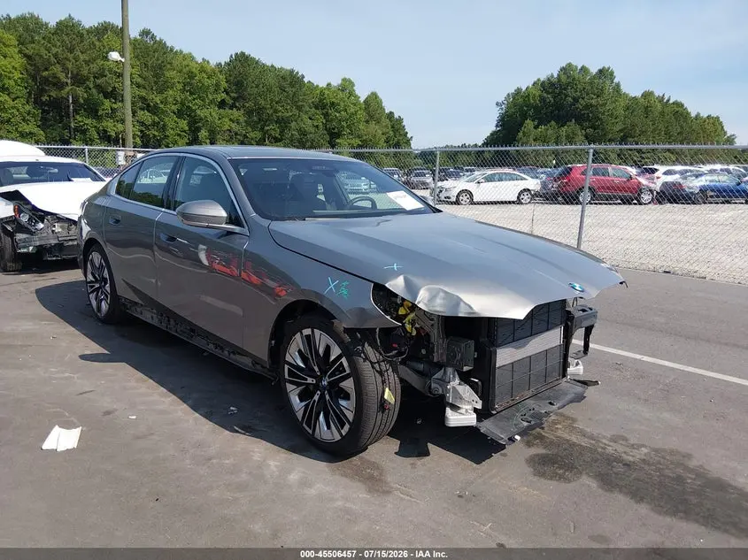 2024 BMW 530i