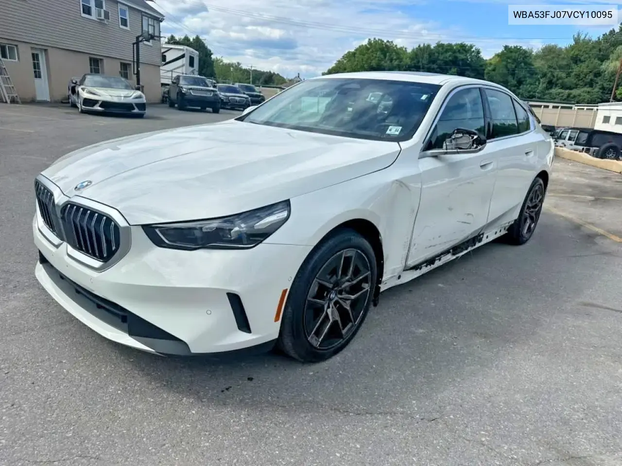 2027 BMW 530 Xi