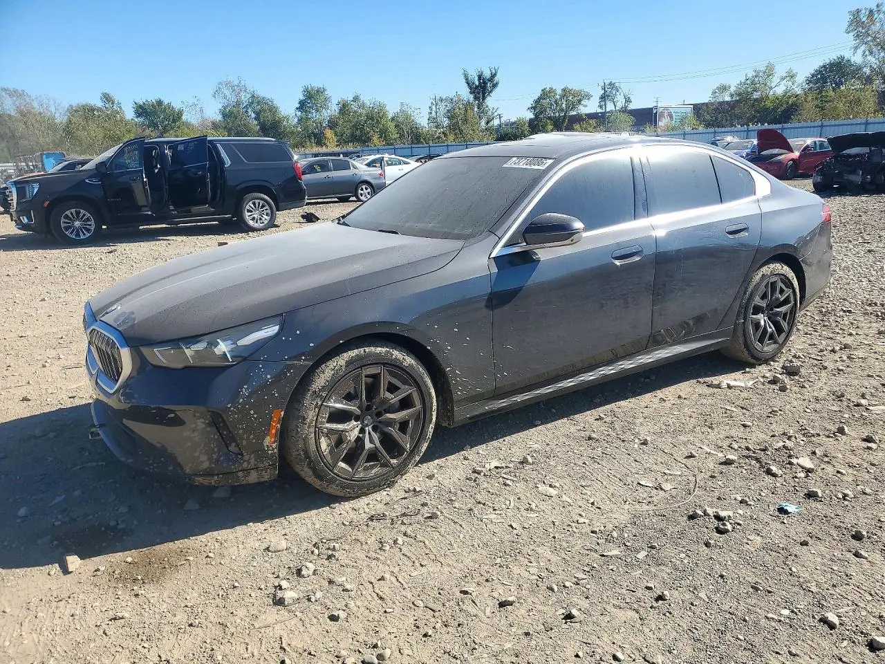 2027 BMW 540 Xi