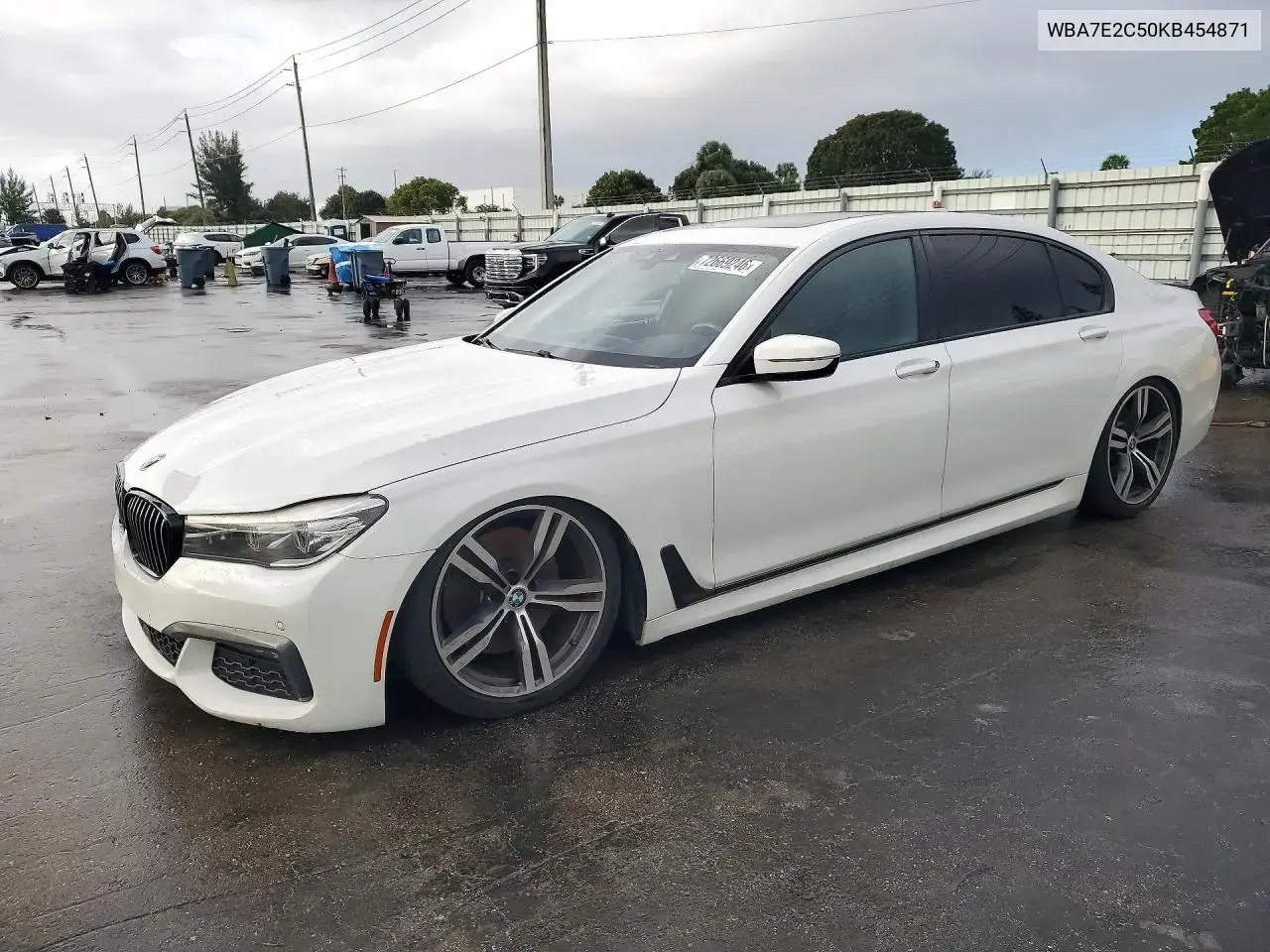 2019 BMW 740 I
