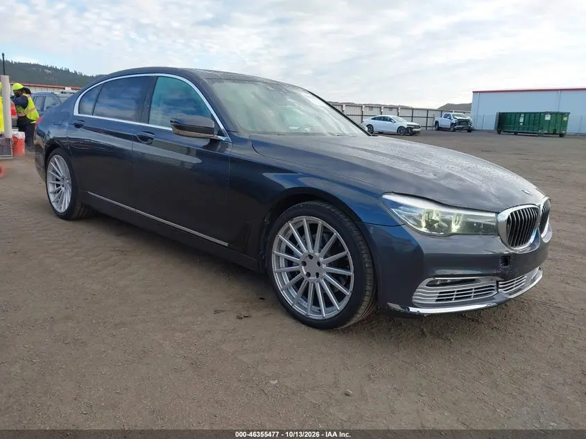 2016 BMW 740i