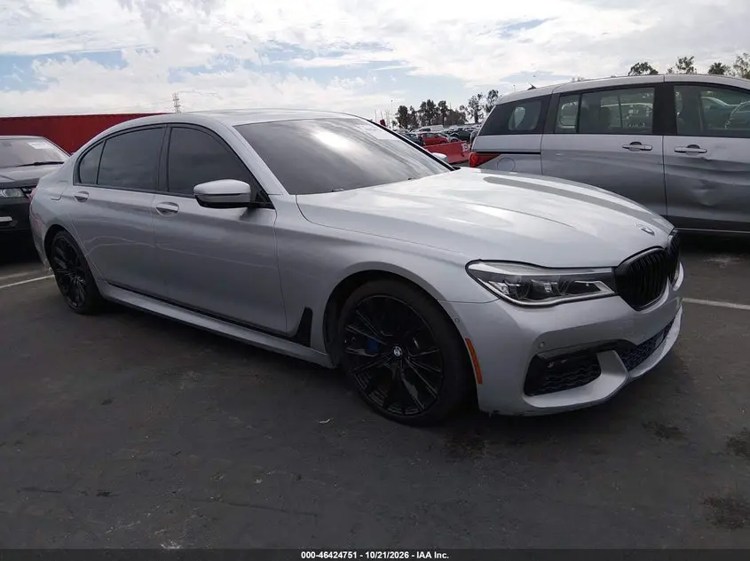 2016 BMW 750i