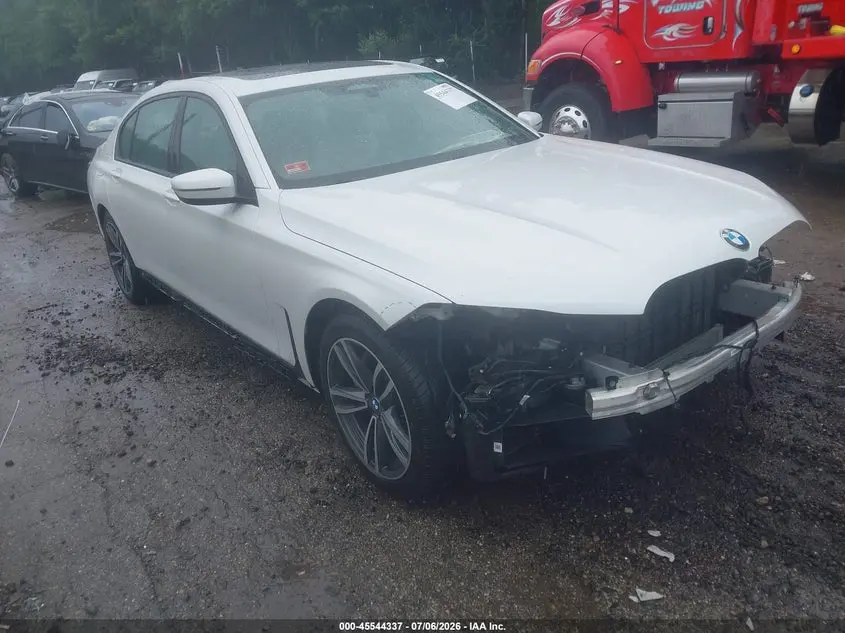 2021 BMW 740i xDrive