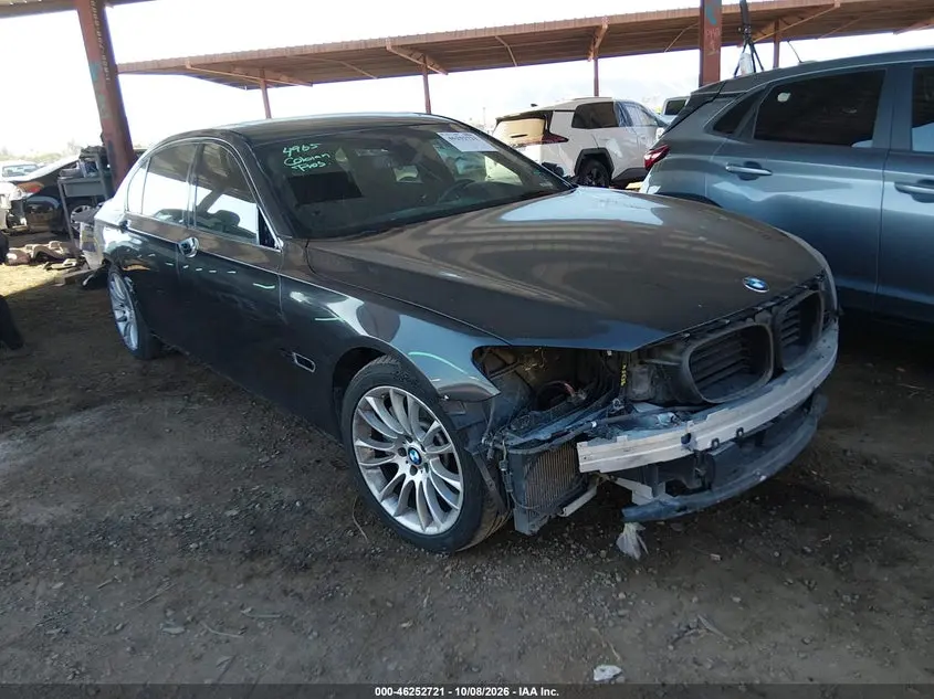 2015 BMW 750li