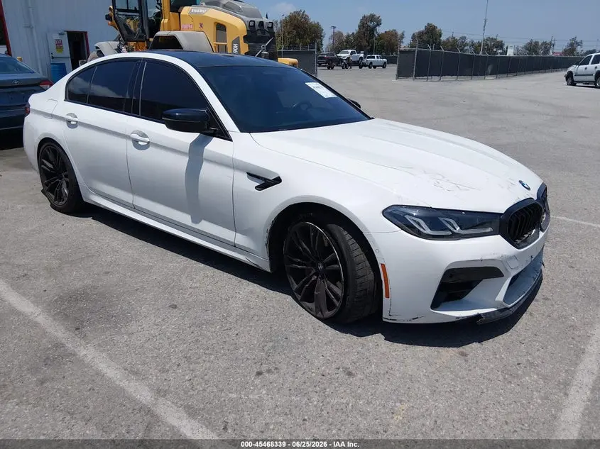 2023 BMW M5