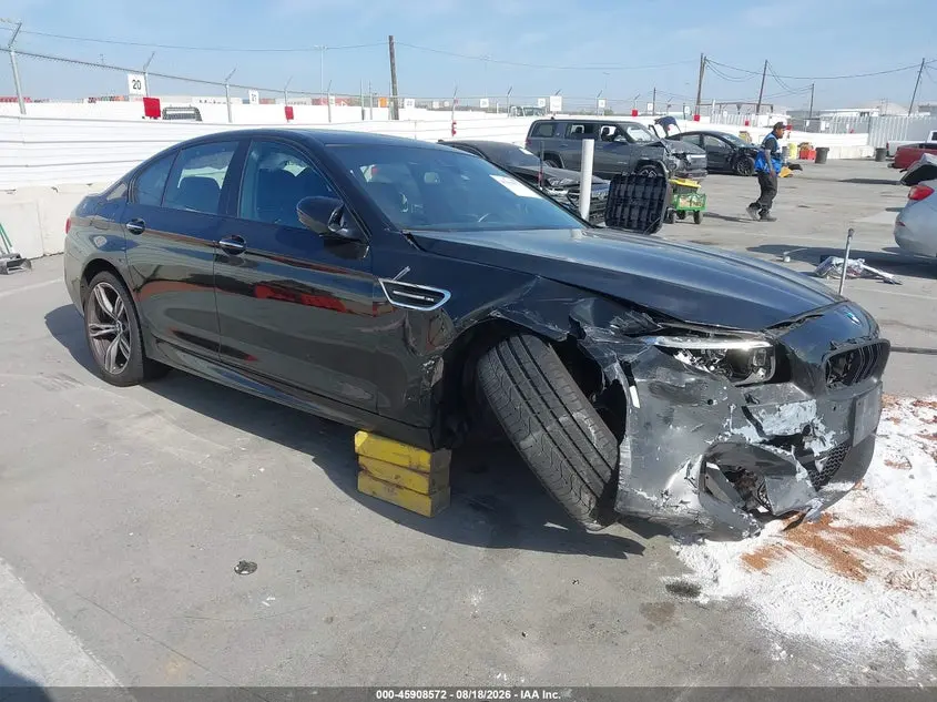 2016 BMW M5