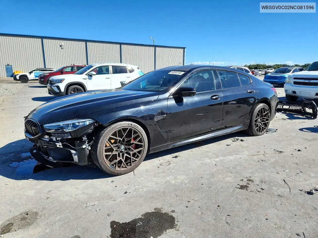 2022 BMW M8