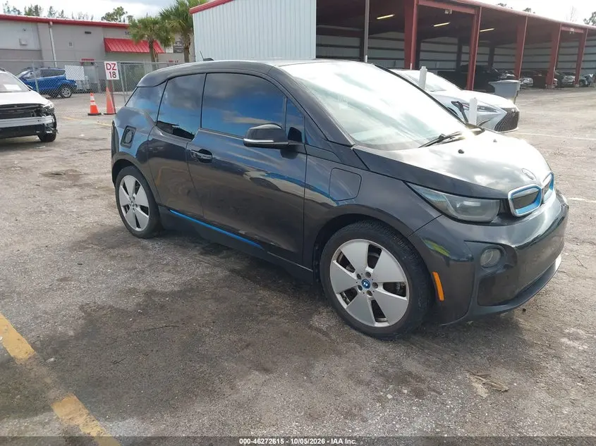 2015 BMW i3 Base W/Range Extender