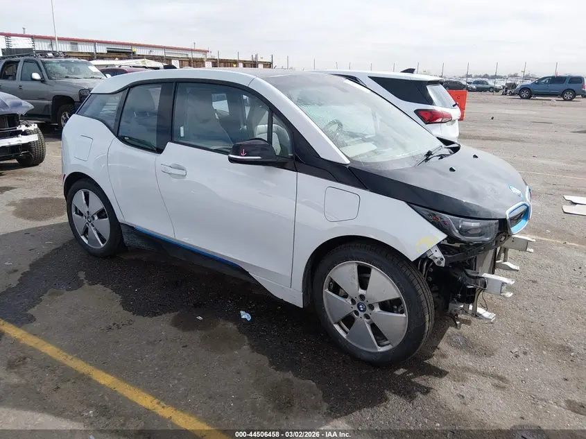 2015 BMW i3 Base W/Range Extender