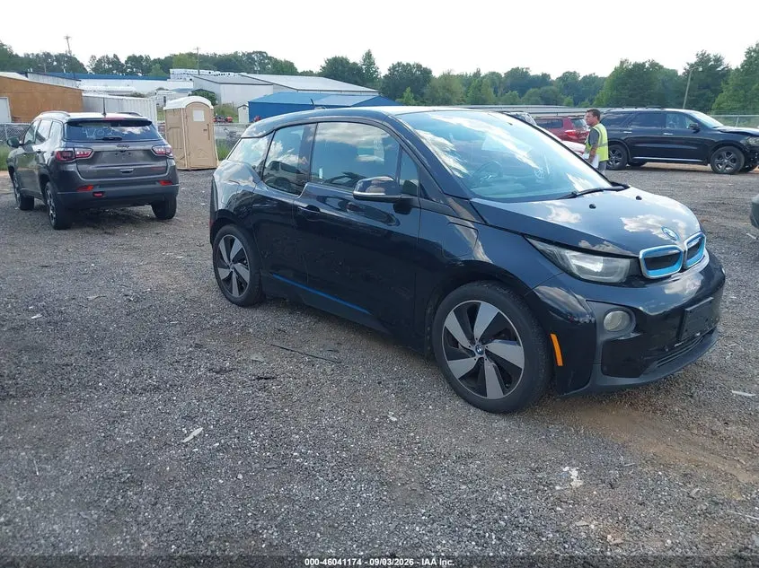 2016 BMW i3 Base W/Range Extender