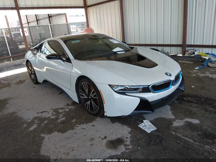 2016 BMW i8
