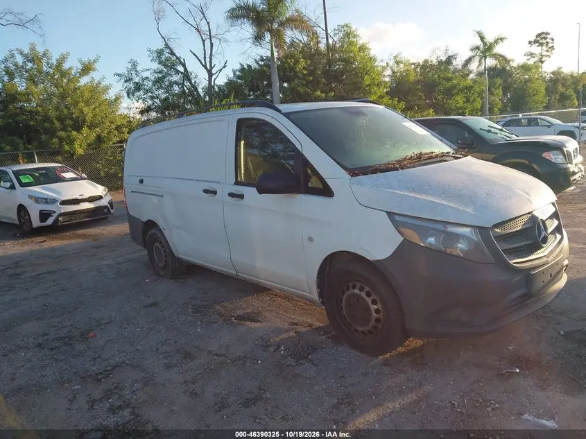 2016 Mercedes-Benz Metris