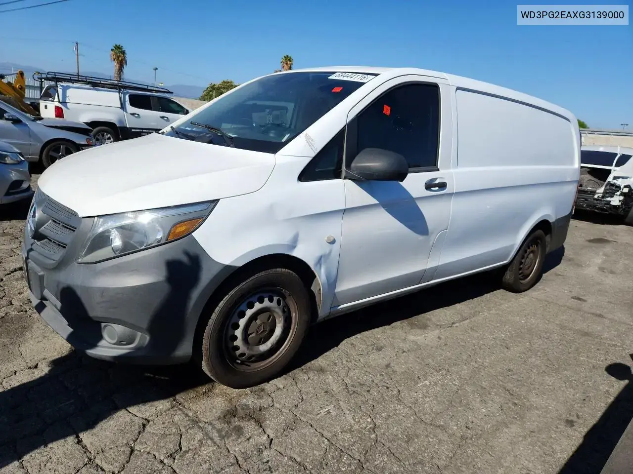 2016 Mercedes-Benz Metris