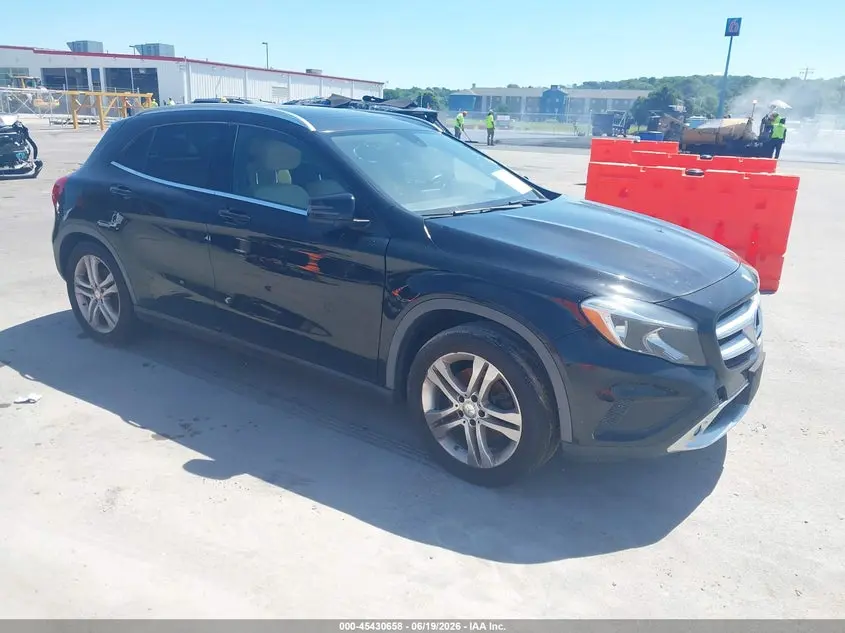 2015 Mercedes-Benz GLA 250