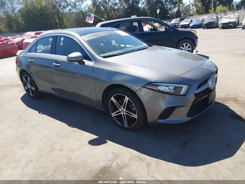 2019 Mercedes-Benz A 220