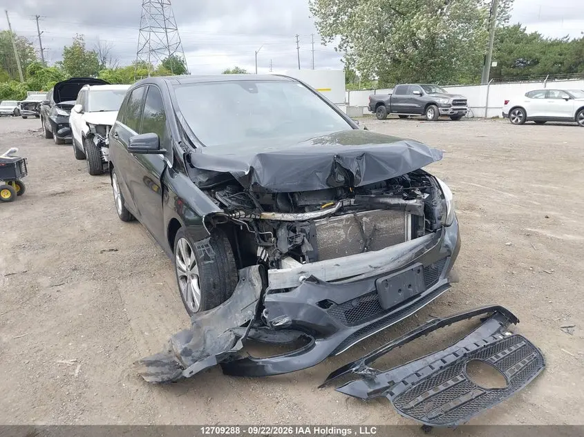 2015 Mercedes-Benz B 250 4MATIC
