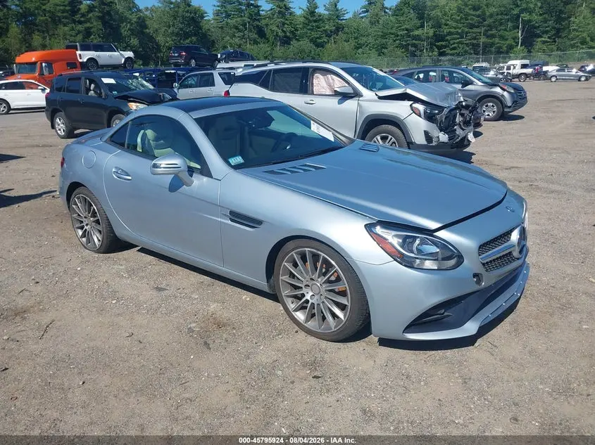 2017 Mercedes-Benz Slc 300