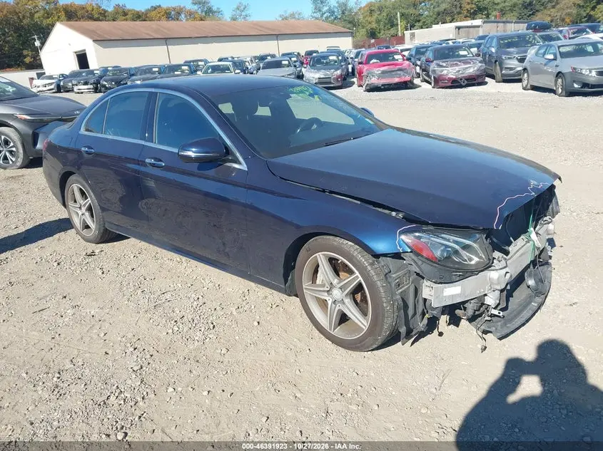 2017 Mercedes-Benz E 300 4MATIC