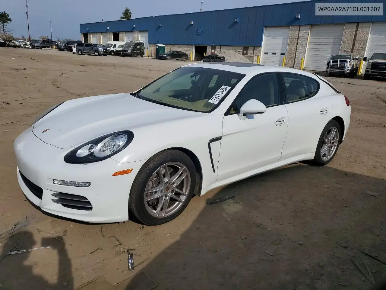 2016 Porsche Panamera 2