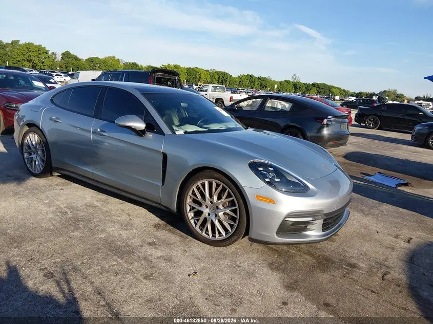 2020 Porsche Panamera 4