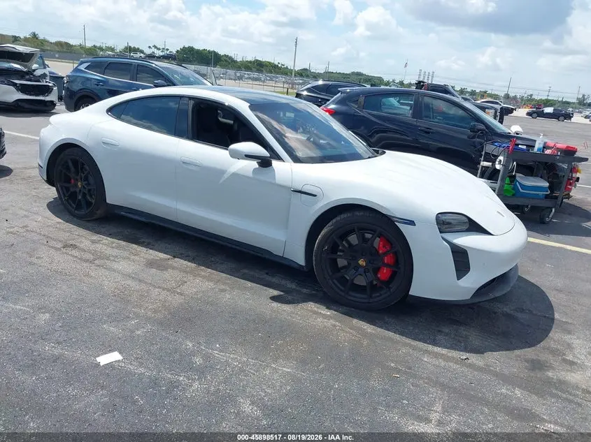 2022 Porsche Taycan GTS
