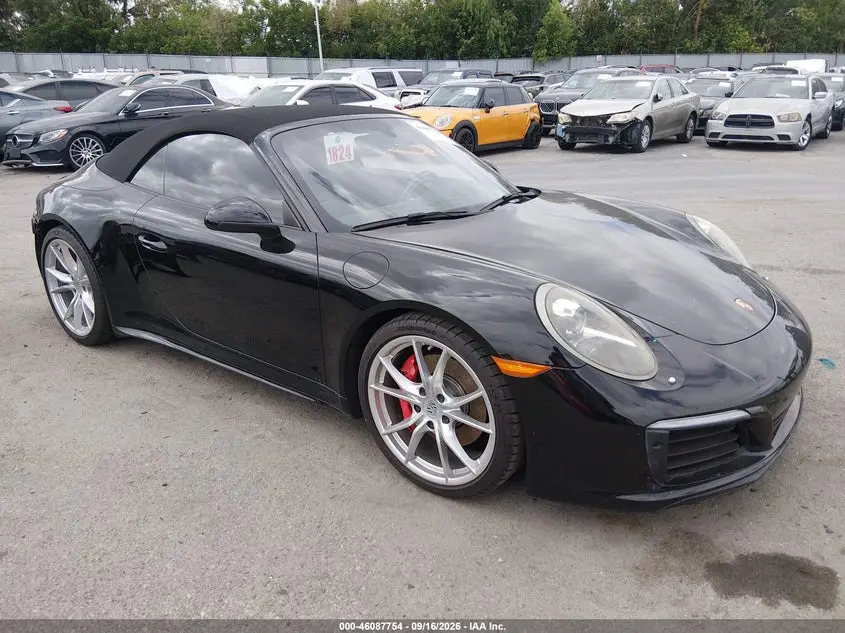 2017 Porsche 911 Carrera 4S