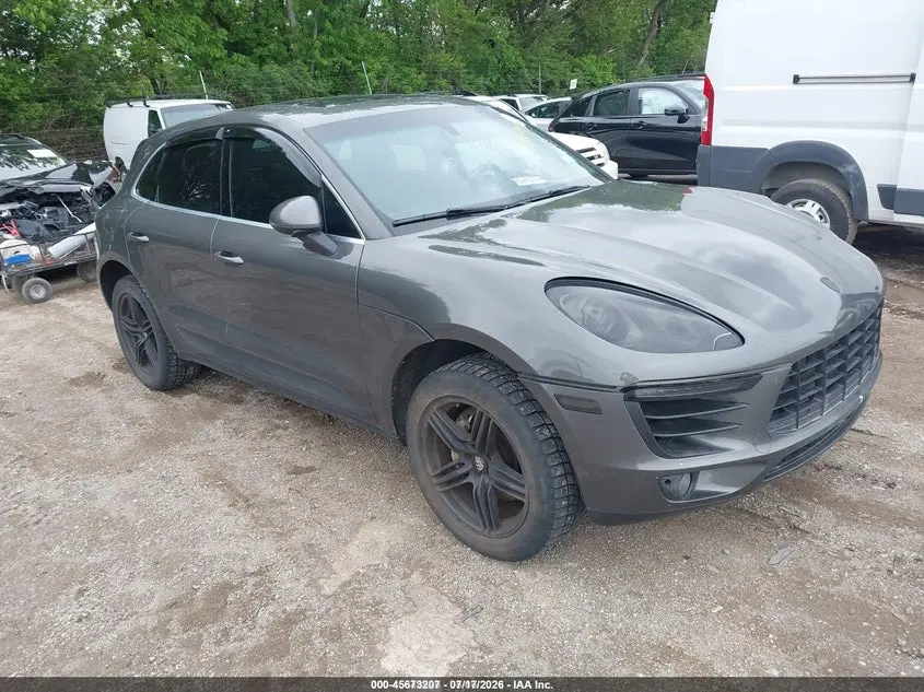 2015 Porsche Macan S