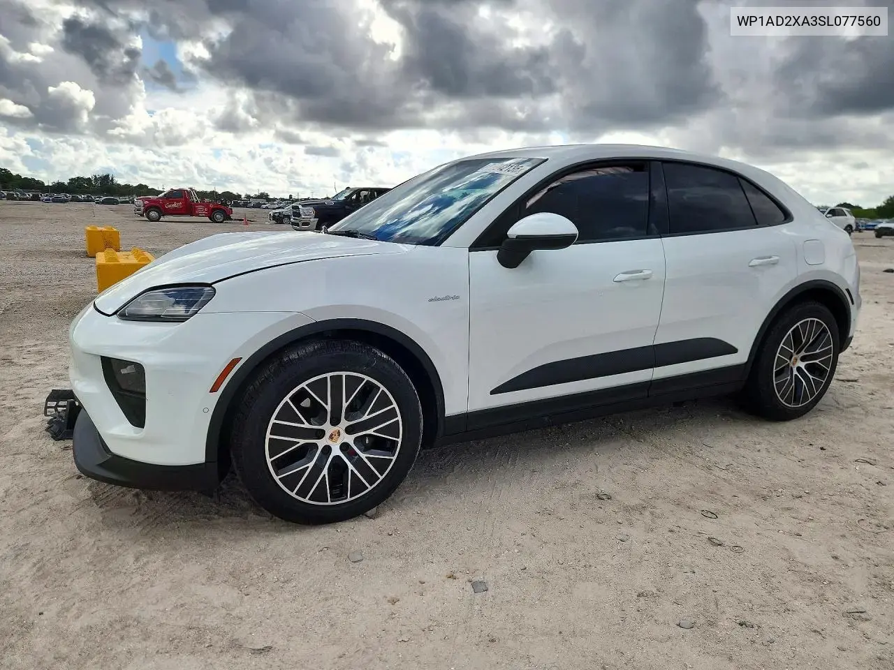 2025 Porsche Macan